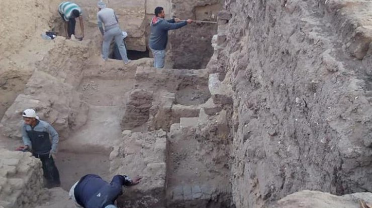 Среди обнаруженного в древнем Некрополе находились: погребальный храм королевы Неарит, жены короля Тети/ фото: Dr. Zahi Hawass/Facebook 
