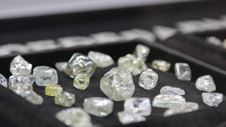 Цены на необработанные алмазы выросли на 5%