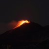 Вулкан Этна "объявил" тревогу на итальянском острове (видео)