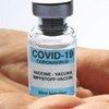 Смерть после прививки: мужчина скончался через два часа после вакцинации от COVID-19