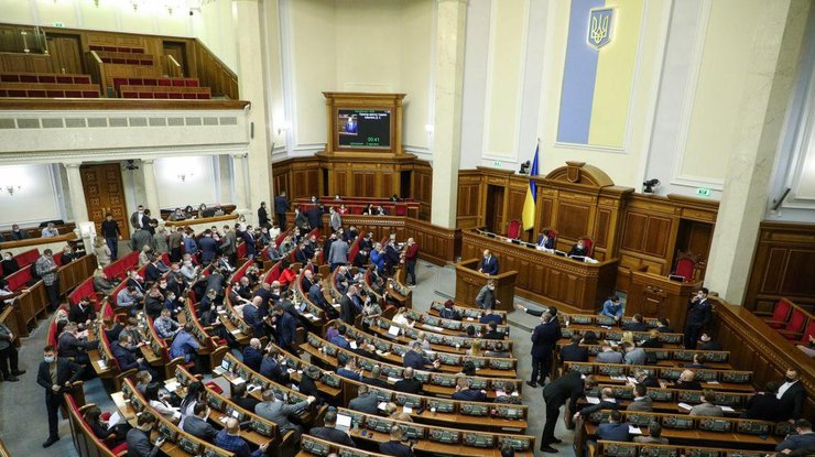 Президентский законопроект о референдуме поддержали 255 депутатов