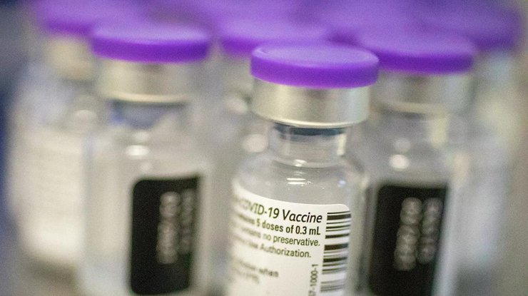 Пропали три флакона вакцины от коронавируса, в общей сложности 18 доз