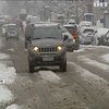 Негода в Україні: надзвичайними закликають водіїв не сідати за кермо