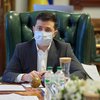 Начало вакцинации украинцев: Зеленский одобрил закон 