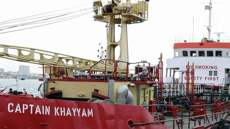 Экипаж танкера Captain Khayyam ливийский суд приговорил их к пяти годам заключения