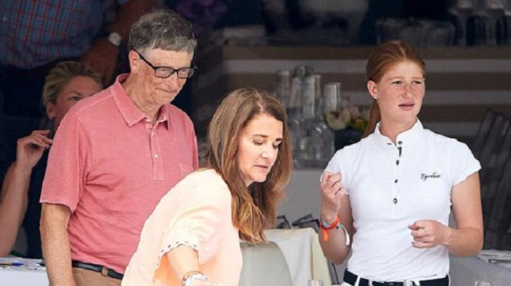 Билл Гейтс с бывшей женой Мелиндой и дочерью Дженнифер