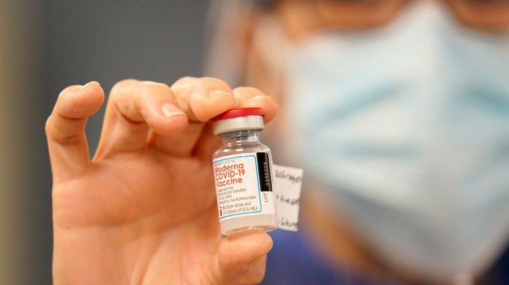 Фото: вакцина / Громадське