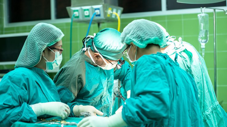 Фото: тарифы на трансплантацию сердца и легких в три раза в Украине 