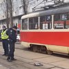 В Киеве трамвай задавил женщину