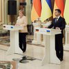 Зеленский и Меркель обсудили ситуацию на Донбассе