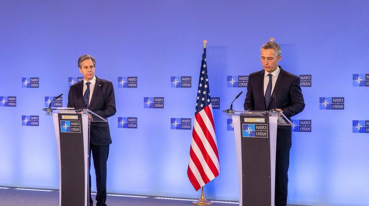 Фото: госсекретарь США Энтони Блинкен и генсек НАТО Йенс Столтенберг / nato.usmission.gov