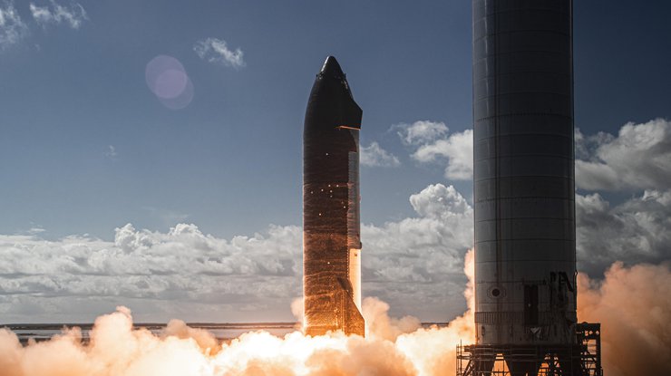 Статический запуск сверхтяжелой ракеты Super Heavy