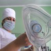 Борьба за кислород: родственники инфицированной коронавирусом ворвались в "инфикционку"