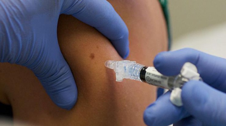 Вакцинация от коронавируса / Фото: Getty Images