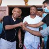 На Мадагаскаре министр плыл 12 часов после авиакатастрофы ради спасения 