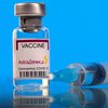 В AstraZeneca обнародовали данные о бустерной дозе вакцины от "Омикрона"