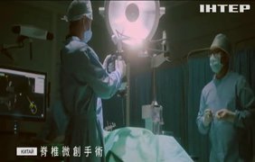 "Однорукого" лапароскопічного робота випробували на людях в Китаї