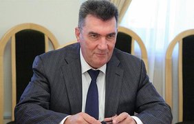 "Отдыхайте спокойно": глава СНБО обратился к украинцам