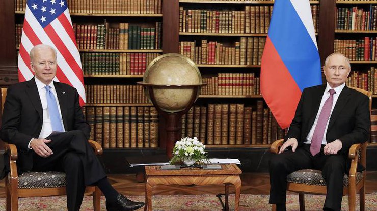 Фото: Джо Байден и Владимир Путин 