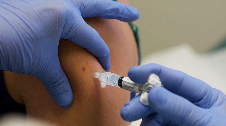 Вакцина от коронавируса / Фото: Getty Images