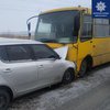 Под Киевом легковушка протаранила маршрутку с людьми