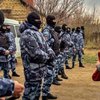 В домах крымских татар начались обыски: известно о пяти задержанных