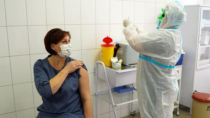 Вакцинация в Украине от коронавируса/Фото: hromadske