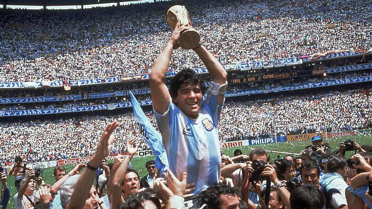 Диего Марадона после победы Аргентины над ФРГ (3:2) в финале Чемпионата мира 1986 года