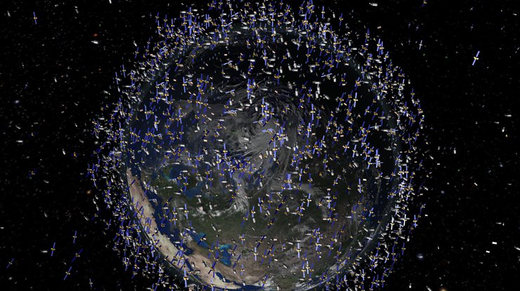 Спутники вокруг Земли/ фото: Habr