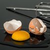 Как разбить яйцо: показан лучший способ 