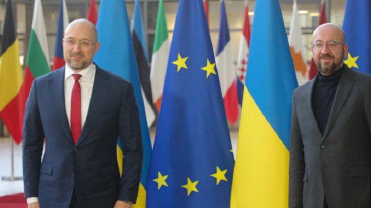 Глава украинского правительства встретился с президентом Европейского Совета Шарлем Мишелем