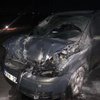 Под Киевом водитель на "евробляхах" влетел в военный истребитель