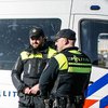 В Нидерландах полиция спустила собак на протестующих (видео)