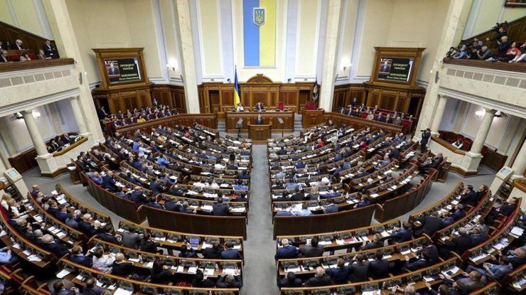 Парламентарии рассмотрели лишь 160 правок из поданных 3128/ фото: slovoidilo.ua