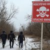 На Донбассе подорвался на мине армейский автомобиль: ранены девять бойцов ВСУ