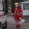 Десятки "скорых" стоят в очереди: появилось видео COVID-коллапса в Киеве