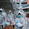 Атака коронавируса: в ВОЗ обнародовали сценарии передачи инфекции