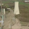У Німеччині видовищним вибухом знесли застарілу електростанцію (відео)