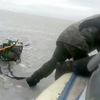 На Каховському водосховищі врятували трьох рибалок
