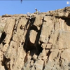 Готель на вершині скелі: в Омані перетворили стародавнє село