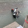 Под Славским пьяный водитель слетел с моста в реку: погибла пассажирка (видео)