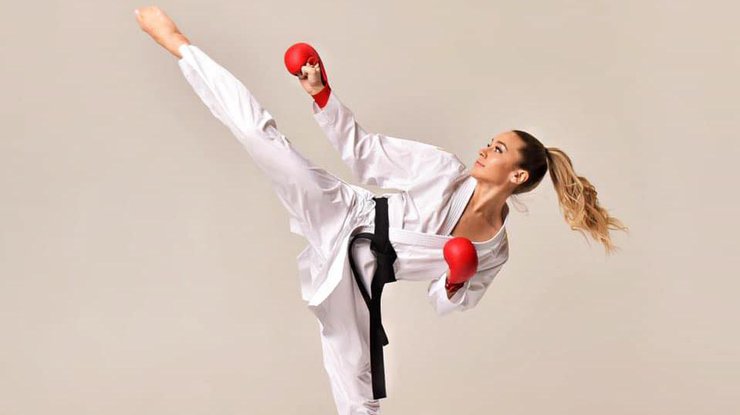 Трехкратная чемпионка Европы по карате Анжелика Терлюга