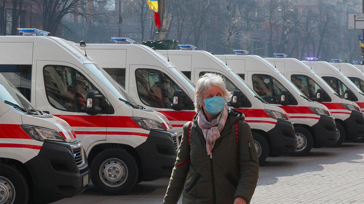 В медучреждения Киева отправили 311 человек/ фото: РБК