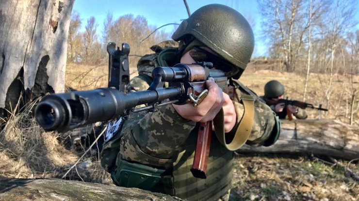 В марте боевики потеряли на Донбассе 24 человека убитыми и 37 ранеными