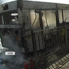 У Києві посеред вулиці загорівся і вибухнув автобус