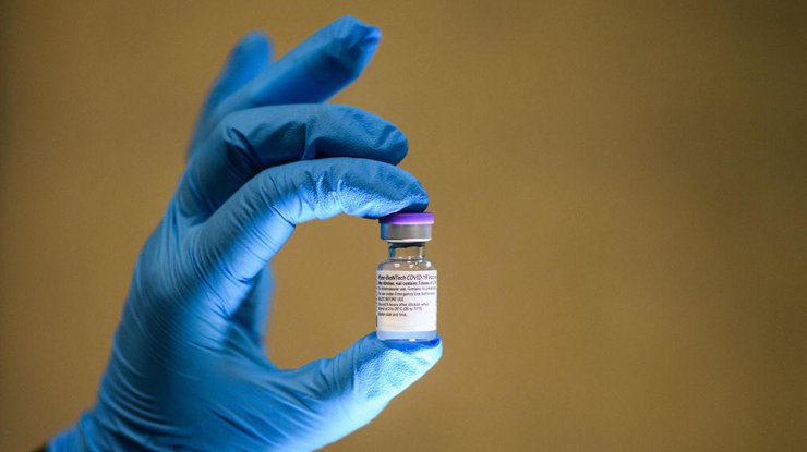 Вакцина Pfizer / Фото: Getty Images