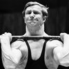 Умер олимпийский чемпион по тяжелой атлетике, установивший 26 мировых рекордов (фото)