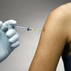 В США вакциной Pfizer разрешили прививать подростков