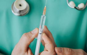 В Украине практически закончилась вакцина AstraZenecа