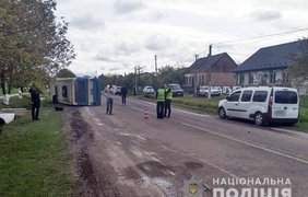 Авария с автобусом/ Фото: https://www.facebook.com/police.in.Rivne.region